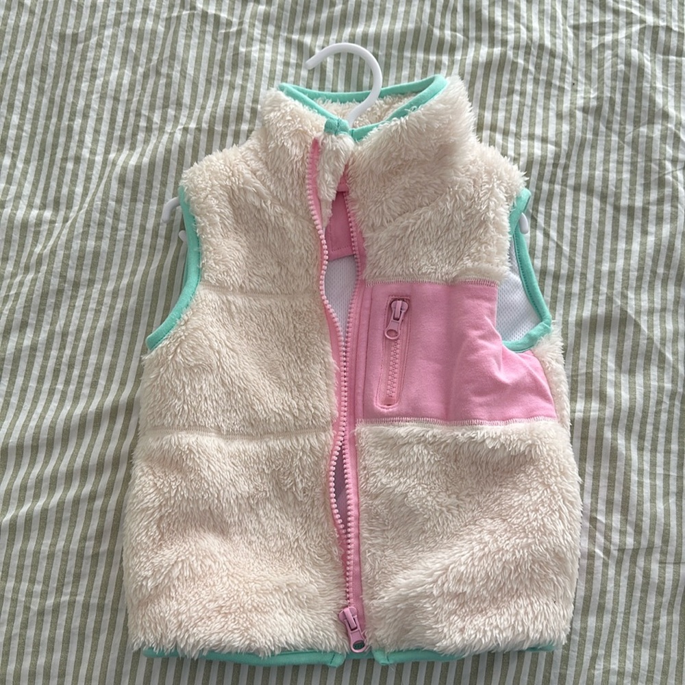 Sherpa vest- NWOT